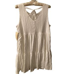 Women's Knit Eyelet Tiered Dress - Rewind << White Medium